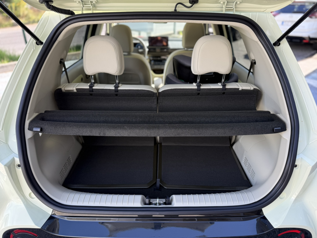 Hyundai INSTER Style Premium