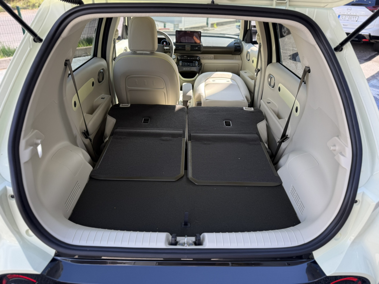 Hyundai INSTER Style Premium