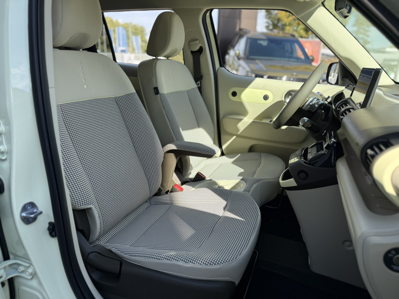 Hyundai INSTER Style Premium