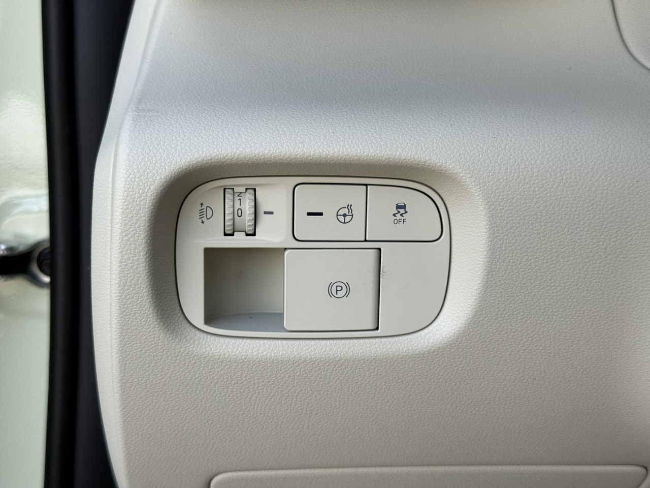 Hyundai INSTER Style Premium